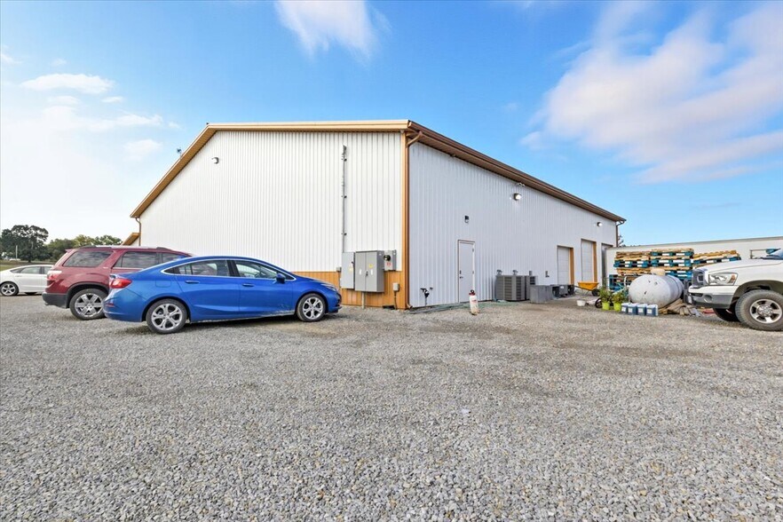 More Photos Of 105 N Broadway St, Syracuse Freestanding For Sale