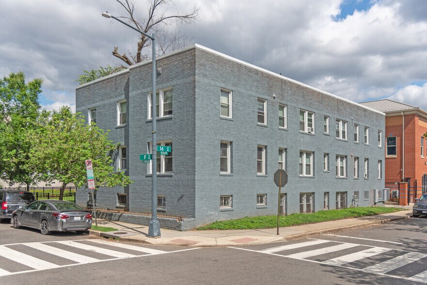 More Photos Of 1524 F St NE, Washington Apartments For Sale