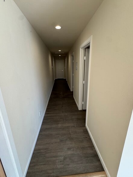 More Photos Of 312 N Ridge Rd, Marble Falls Office For Lease