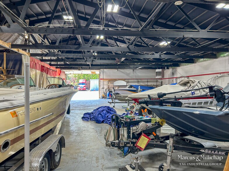 More Photos Of 15940 S Lincoln Hwy, Plainfield Warehouse For Sale