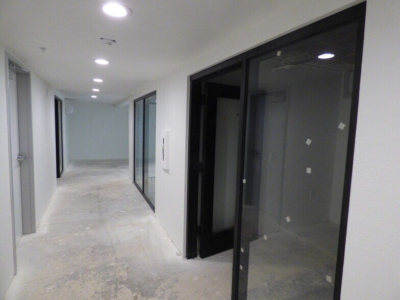 More Photos Of 2055 N Broadway, Walnut Creek Office For Sale