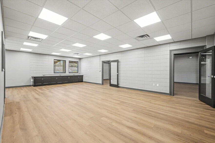 More Photos Of 369 Office Plaza Dr, Tallahassee Office For Lease
