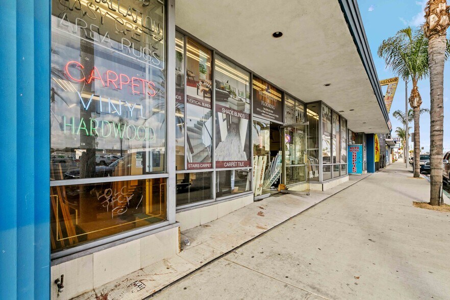 More Photos Of 979 S La Brea Ave, Inglewood Freestanding For Sale