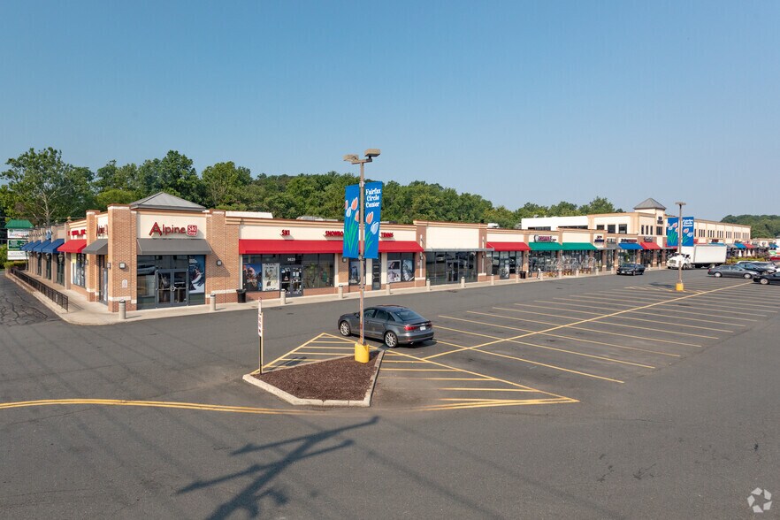 Primary Photo Of 3250 Old Lee Hwy, Fairfax Unknown For Lease