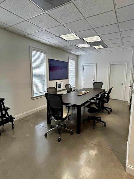 More Photos Of 3239 Henderson Blvd, Tampa Office For Lease