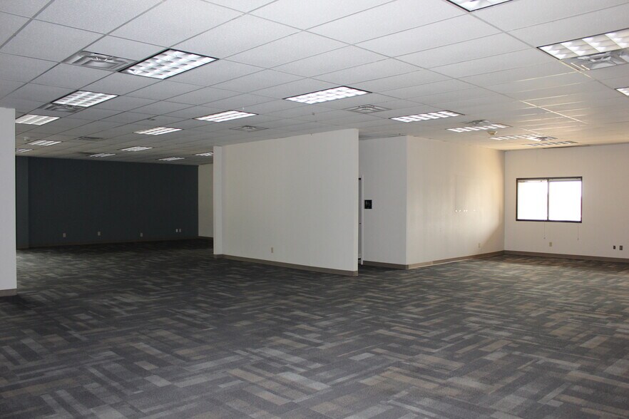 More Photos Of 8637 Fredericksburg Rd, San Antonio Medical For Lease