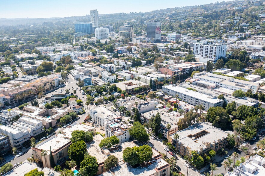 More Photos Of 8815 Cynthia St, West Hollywood Apartments For Sale