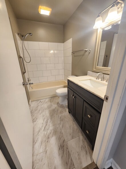 More Photos Of 1 W 10th St, Frederick Apartments For Sale