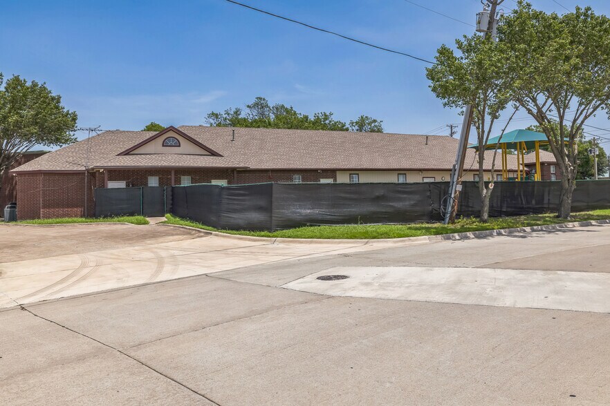 More Photos Of 120 S Birmingham St, Wylie Daycare Center For Sale