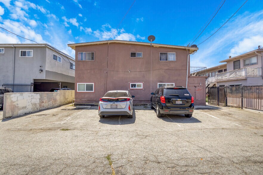 More Photos Of 1625 Lomita Blvd, Harbor City Apartments For Sale