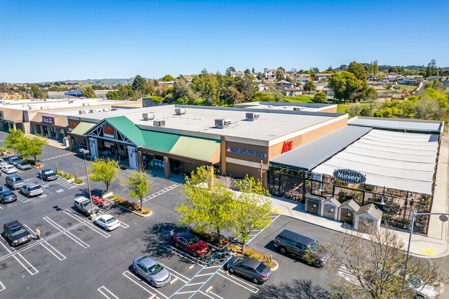 More Photos Of 1442 Fitzgerald Dr, Pinole Freestanding For Sale