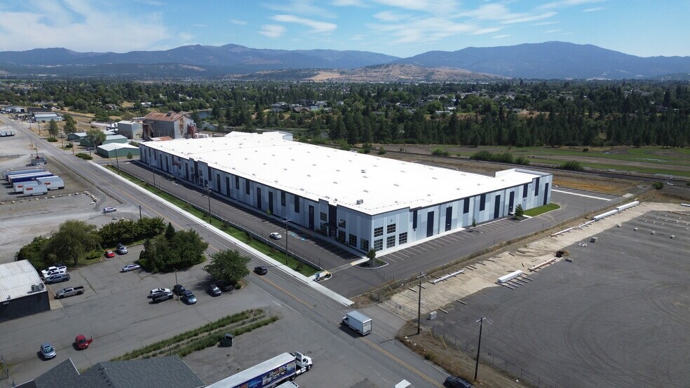More Photos Of 17710 E Euclid Ave, Spokane Valley Distribution For Lease