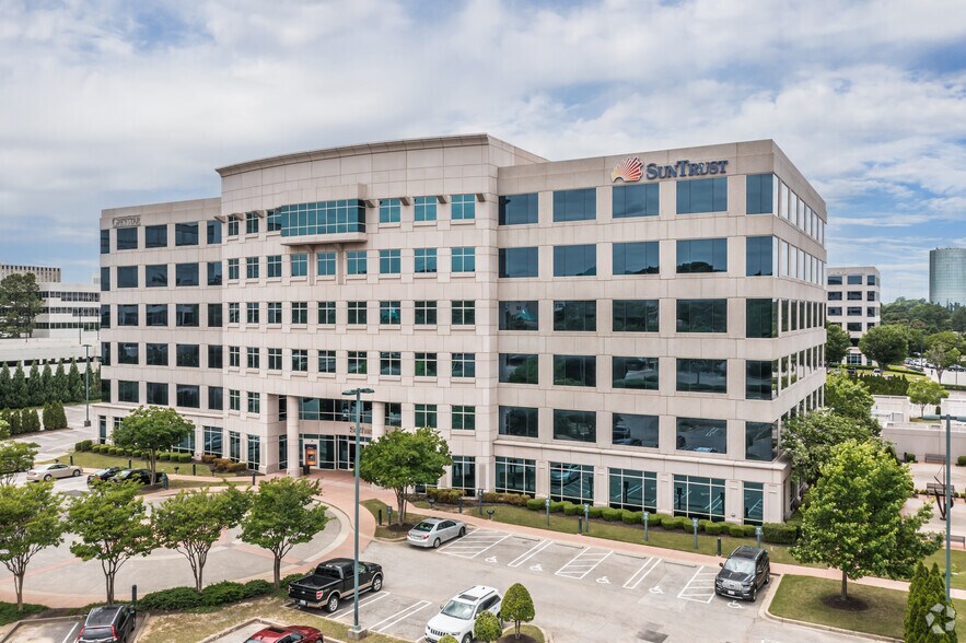 More Photos Of 999 S Shady Grove Rd, Memphis Office For Lease