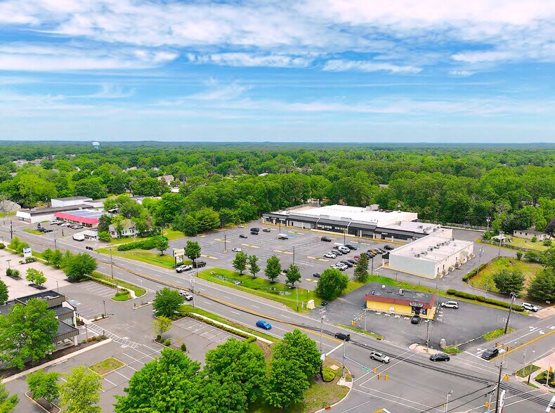 More Photos Of 386 White Horse Pike, Atco Supermarket For Lease