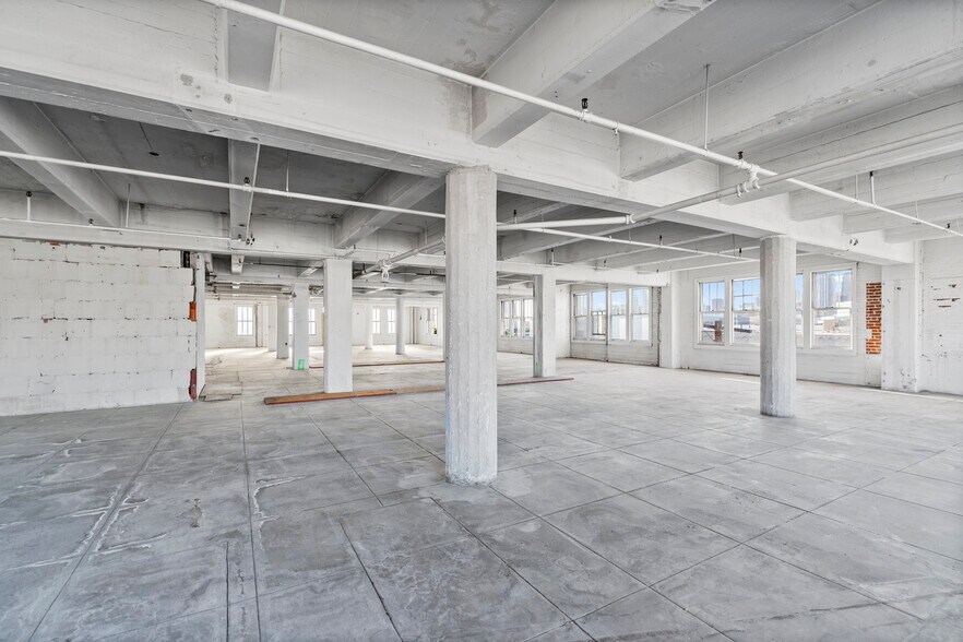More Photos Of 800-810 Traction Ave, Los Angeles Office For Sale