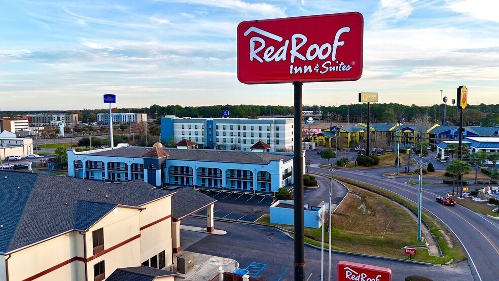 More Photos Of 5635 Tillmans Corner Pky, Theodore Hotel For Sale