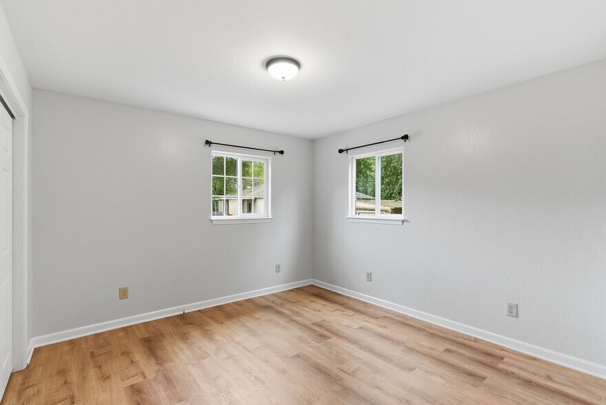 More Photos Of 567 San Geronimo Valley Dr, San Geronimo Apartments For Sale