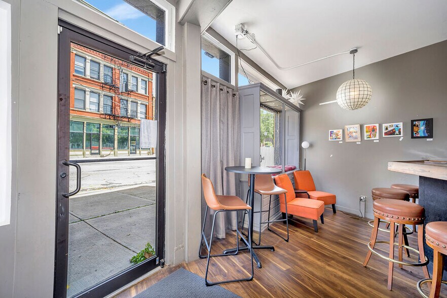 More Photos Of 1833 Vine St, Cincinnati Storefront Retail Residential For Lease