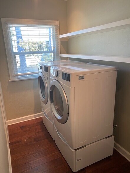 More Photos Of 745 N Hayworth Ave, Los Angeles Apartments For Sale