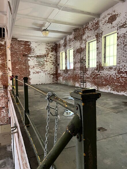 More Photos Of 536 Wabash, Indianapolis Loft Creative Space For Lease