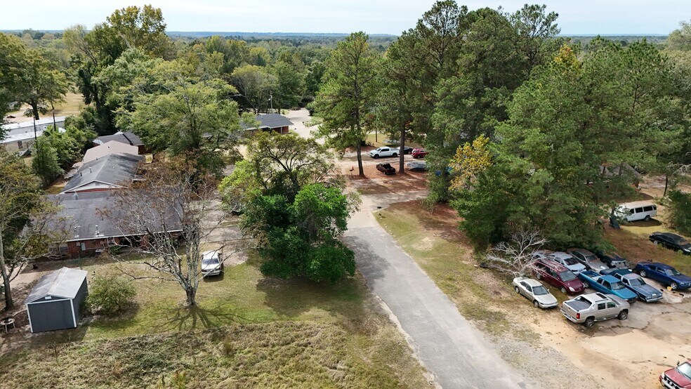 More Photos Of 3 Luker Cir, Selma Multifamily For Sale