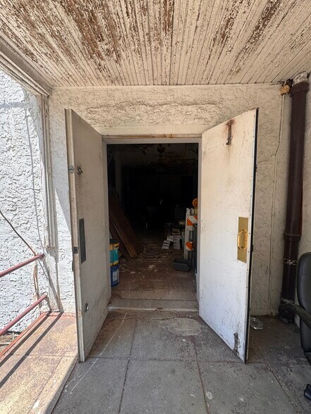More Photos Of 238 N 53rd St, Philadelphia Funeral Home For Sale