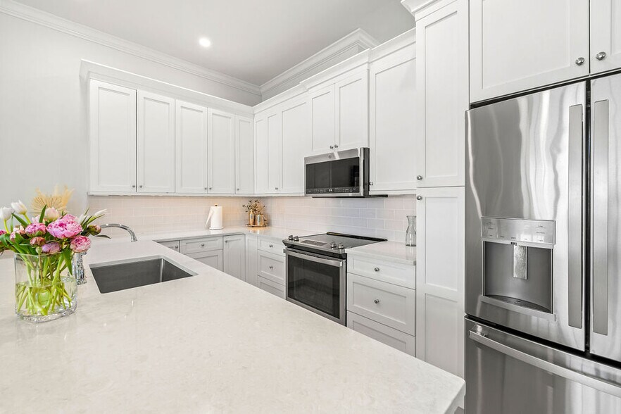More Photos Of 3509 Ocean Dr, Vero Beach Flex For Sale
