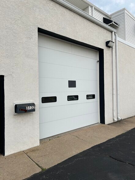 More Photos Of 3130 Sheeler Ave, Waukegan Flex For Sale