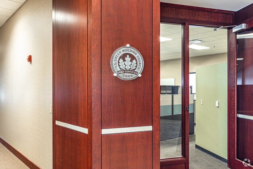 More Photos Of 9351-9401 Renner Blvd, Lenexa Office For Lease