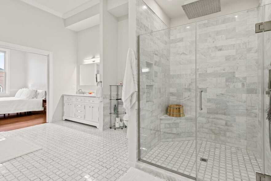 More Photos Of 114-116 E Main St, Penn Yan Storefront Retail Residential For Sale