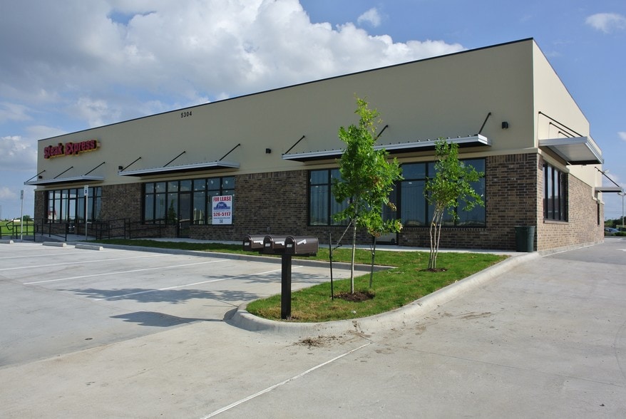 Primary Photo Of 5304 W Elms, Killeen Restaurant For Lease