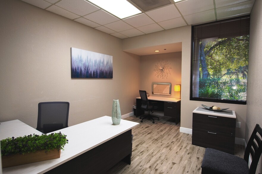 Primary Photo Of 1211 Tech Blvd, Tampa Manufacturing For Lease