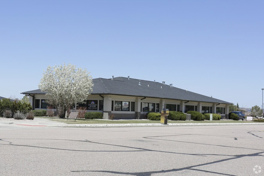 More Photos Of 801 S Perry St, Castle Rock Medical For Lease