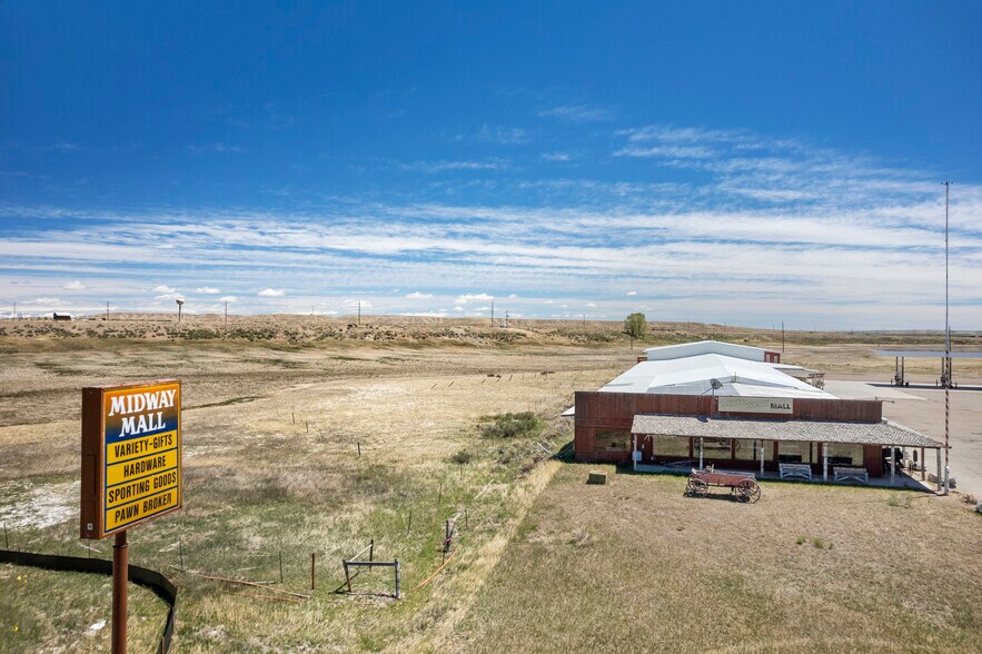 More Photos Of 10652 US Highway 189, Big Piney Freestanding For Sale