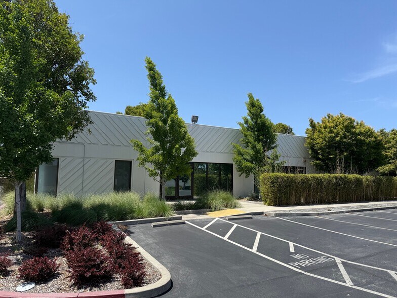 Primary Photo Of 10161-10181 Bubb Rd, Cupertino Research And Development For Lease