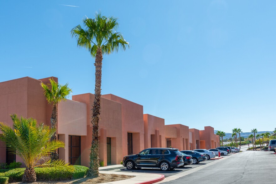 More Photos Of 181 N Arroyo Grande Blvd, Henderson Coworking Space