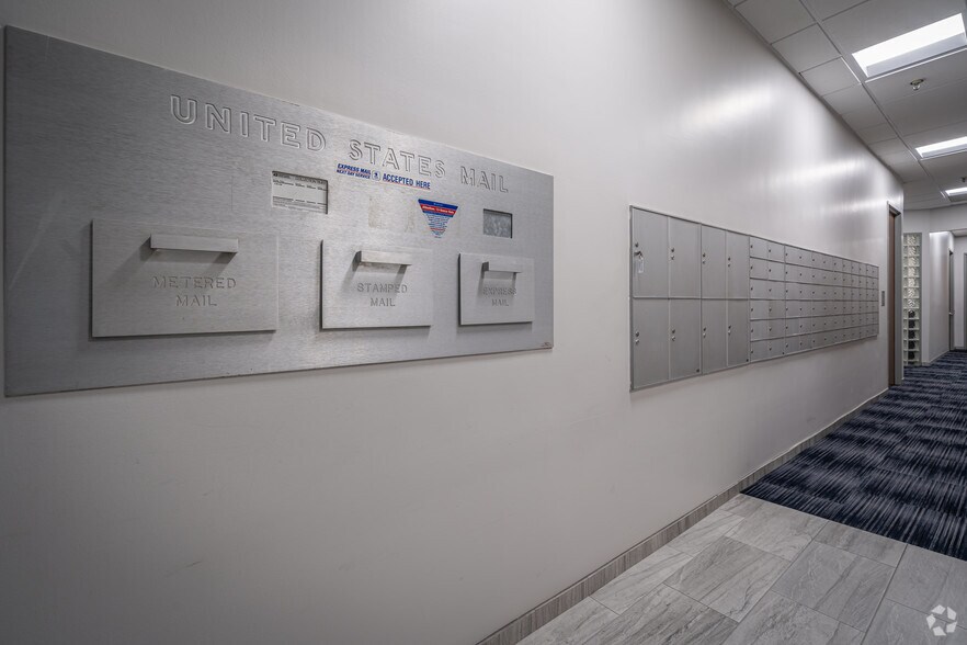 More Photos Of 7515 S Main St, Houston Medical For Lease