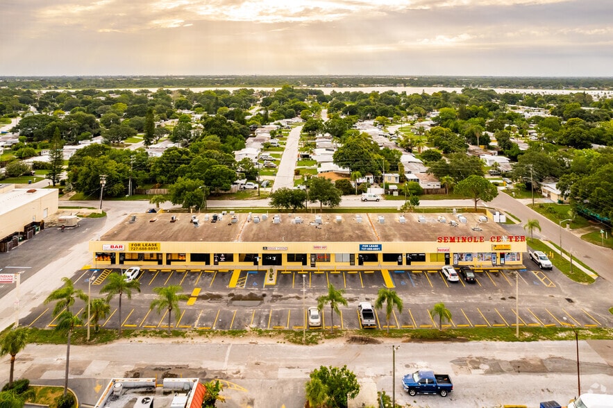 More Photos Of 10601-10641 117th Dr, Largo Restaurant For Lease