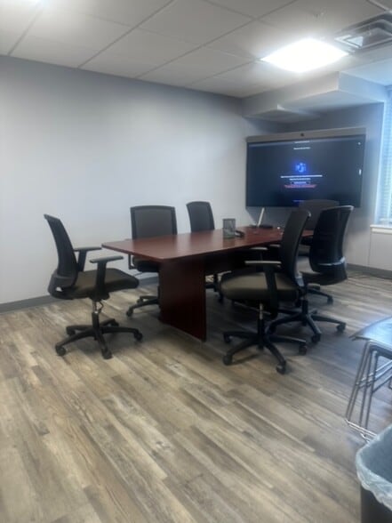 More Photos Of 4600-4602 S Michigan Ave, Chicago Apartments For Lease