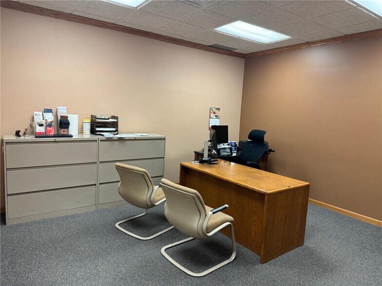 More Photos Of 540 25th Ave N, Saint Cloud Office For Sale