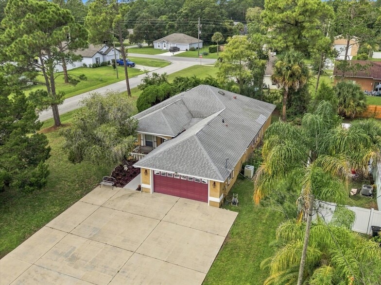 Primary Photo Of 6 Bed Operational ALF For Sale, Palm Coast Assisted Living For Sale