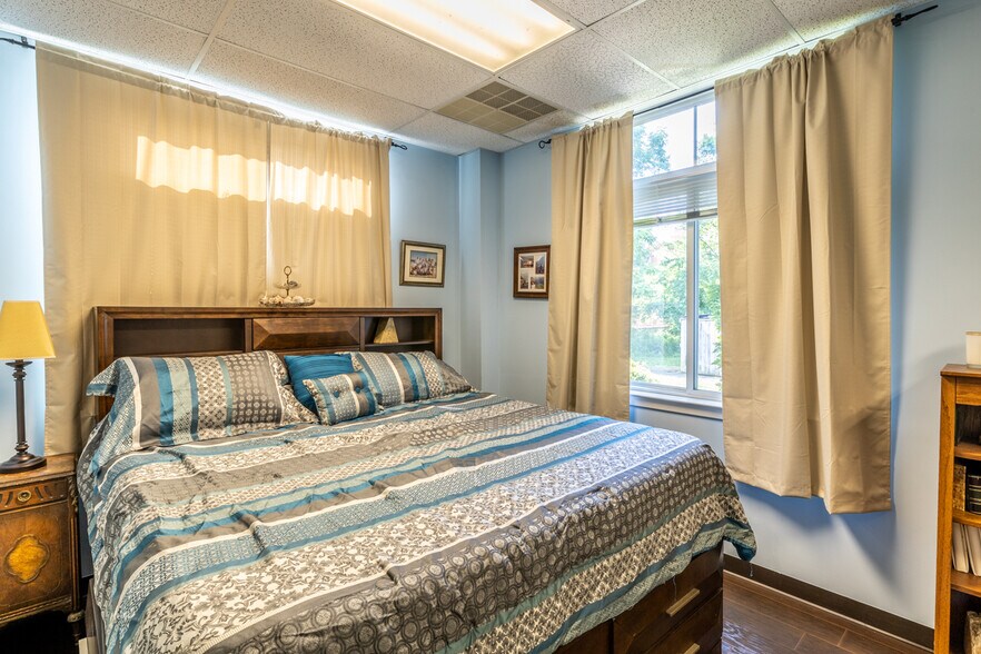 More Photos Of 1410 Incarnation Dr, Charlottesville Medical For Sale