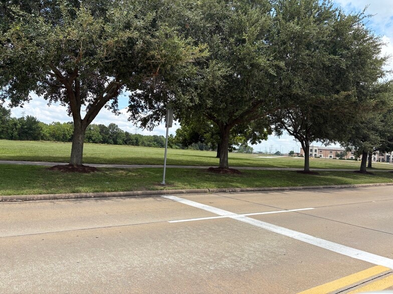 More Photos Of 1219 Texas Pky, Missouri City Land For Sale