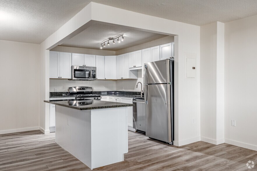 More Photos Of 4400 East-West Hwy, Bethesda Apartments For Lease