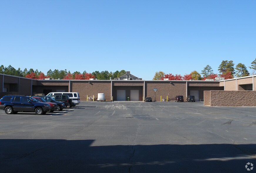 More Photos Of 1335 Northmeadow Pky, Roswell Light Manufacturing For Lease