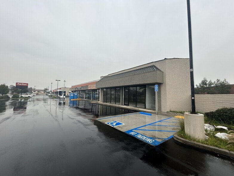 More Photos Of 11938-11940 South St, Artesia Unknown For Lease