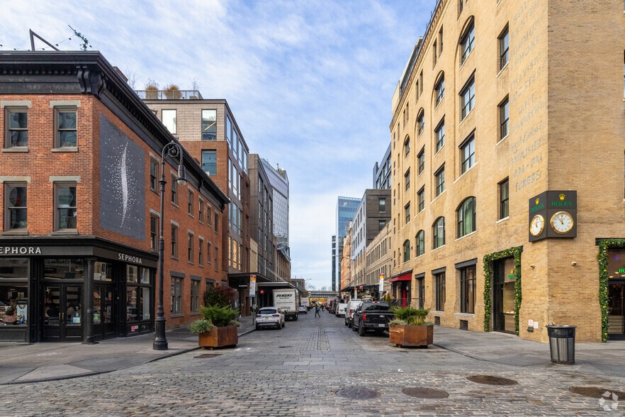 More Photos Of 402 W 13th St, New York Office For Lease