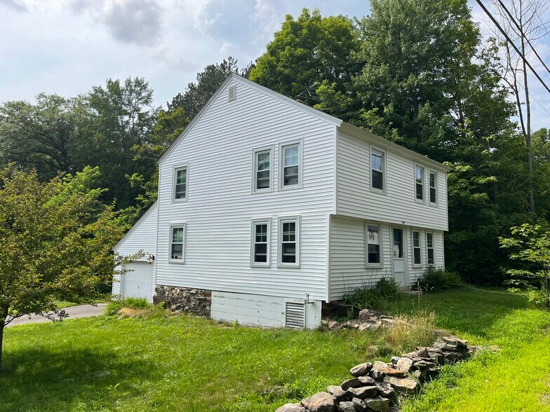 More Photos Of 457 Route 123, Sharon Freestanding For Sale