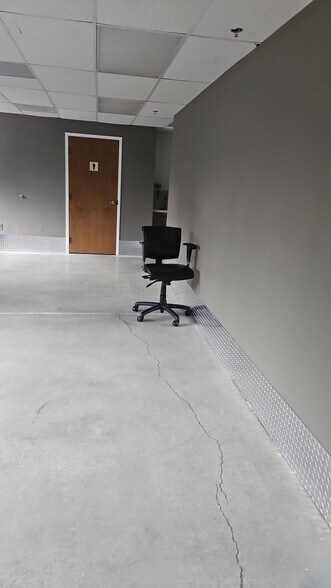 More Photos Of 1071 Delsea Dr, Westville Self Storage For Lease