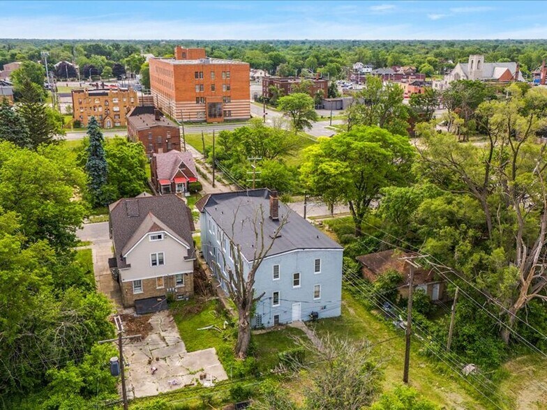 More Photos Of 18037 Pelkey St, Detroit Multifamily For Sale